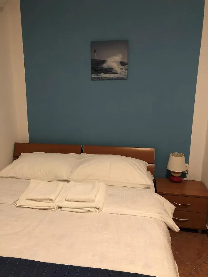 Apartmani I Sobe Ivancic1 Novi Vinodolski Croatia