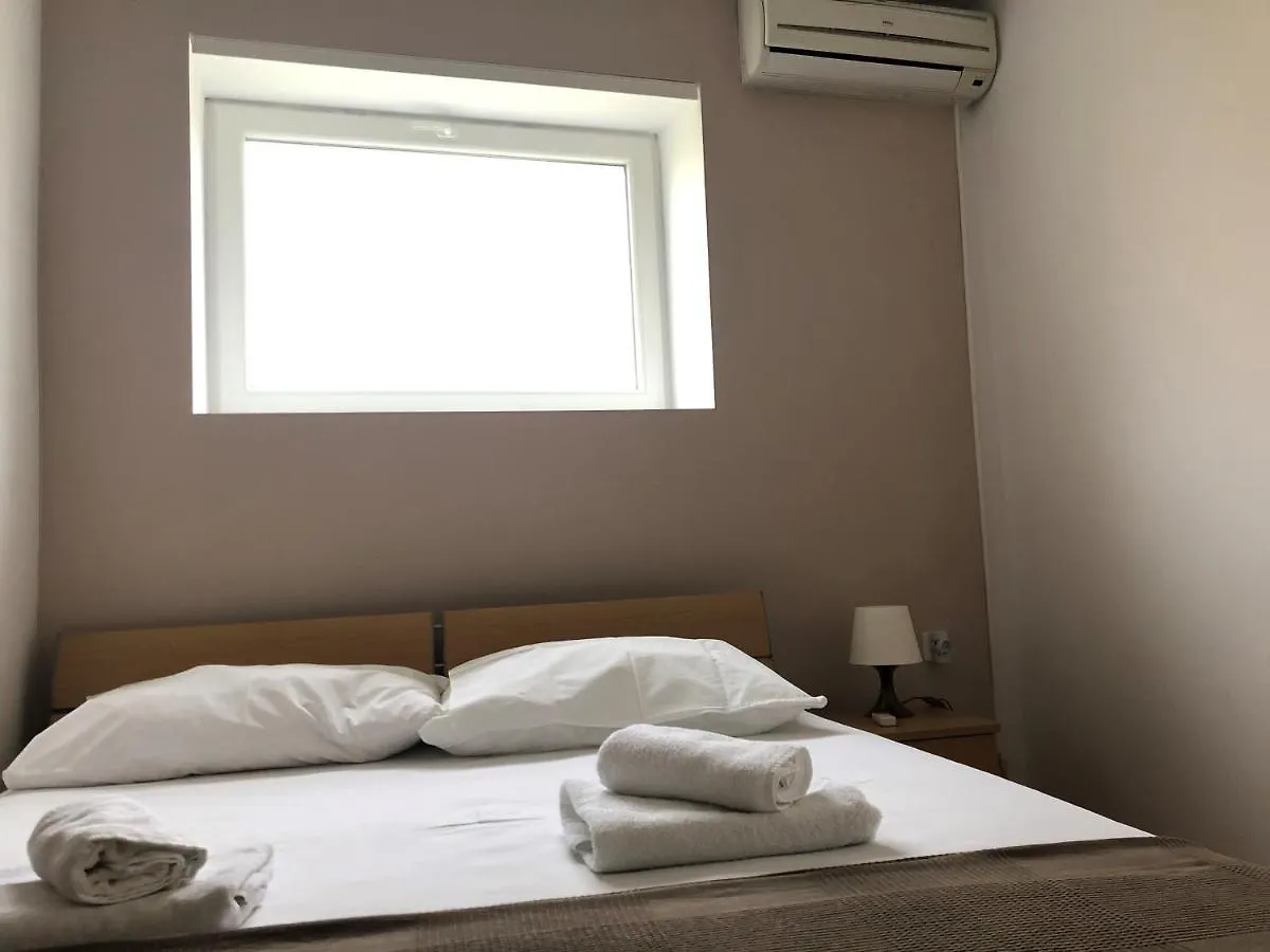 Apartmani I Sobe Ivancic1 Novi Vinodolski