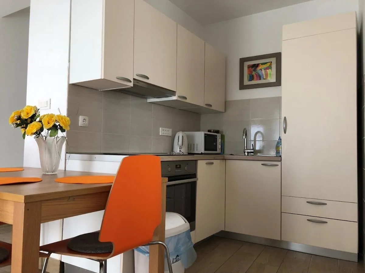 *** Konukevi Apartmani I Sobe Ivancic1 Novi Vinodolski Hırvatistan